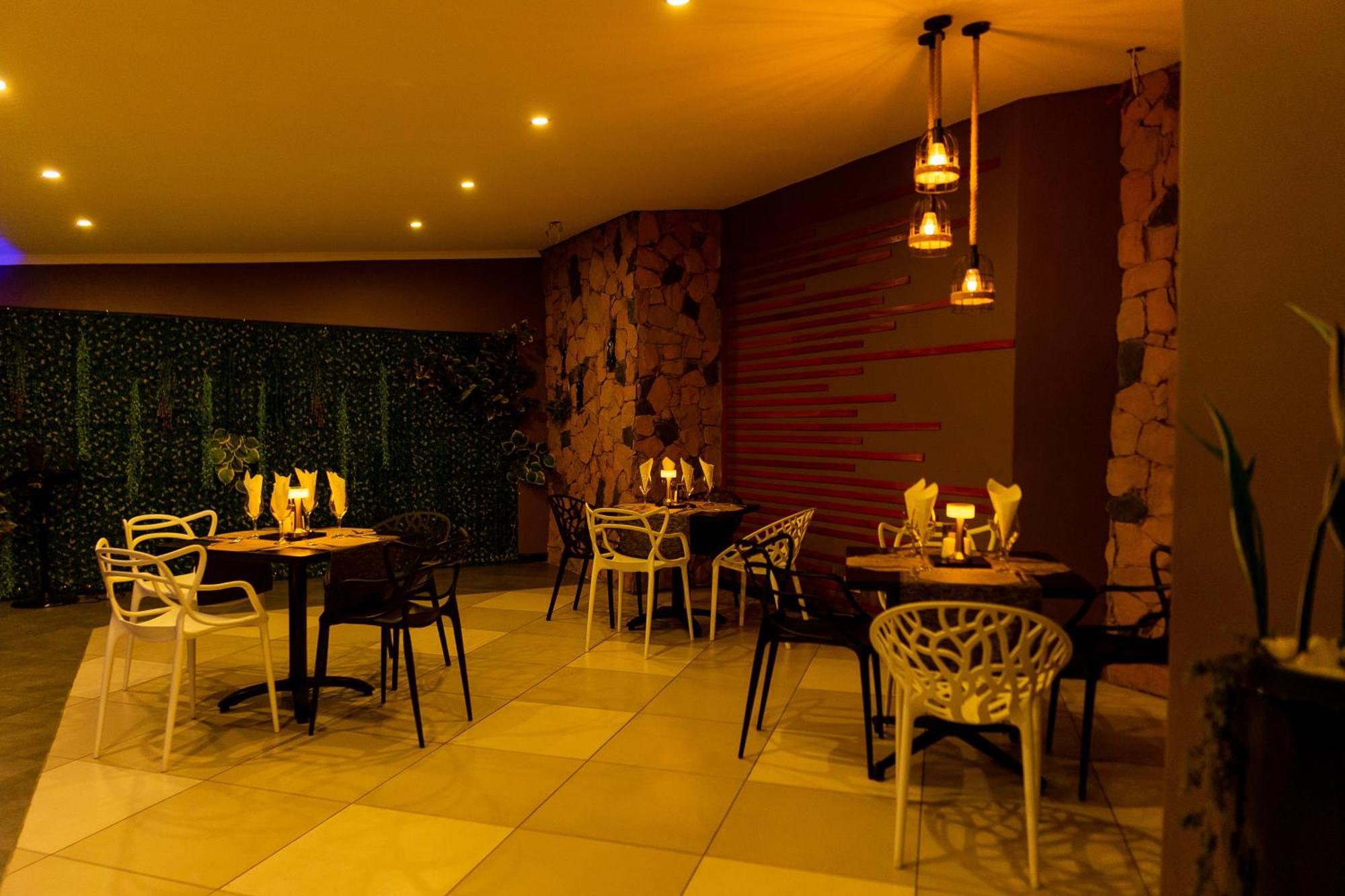 Casa Mia Lodge&Restaurant Blantyre Exterior foto