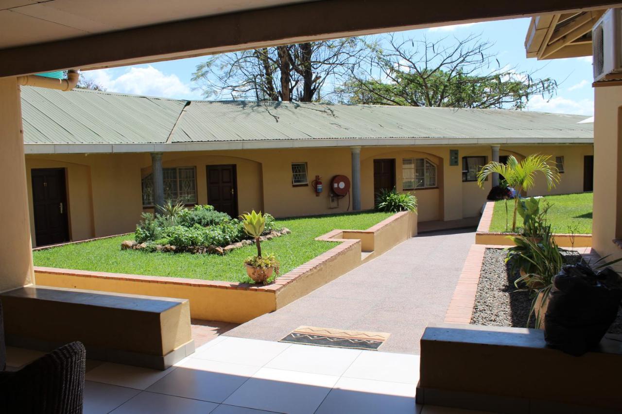 Casa Mia Lodge&Restaurant Blantyre Exterior foto